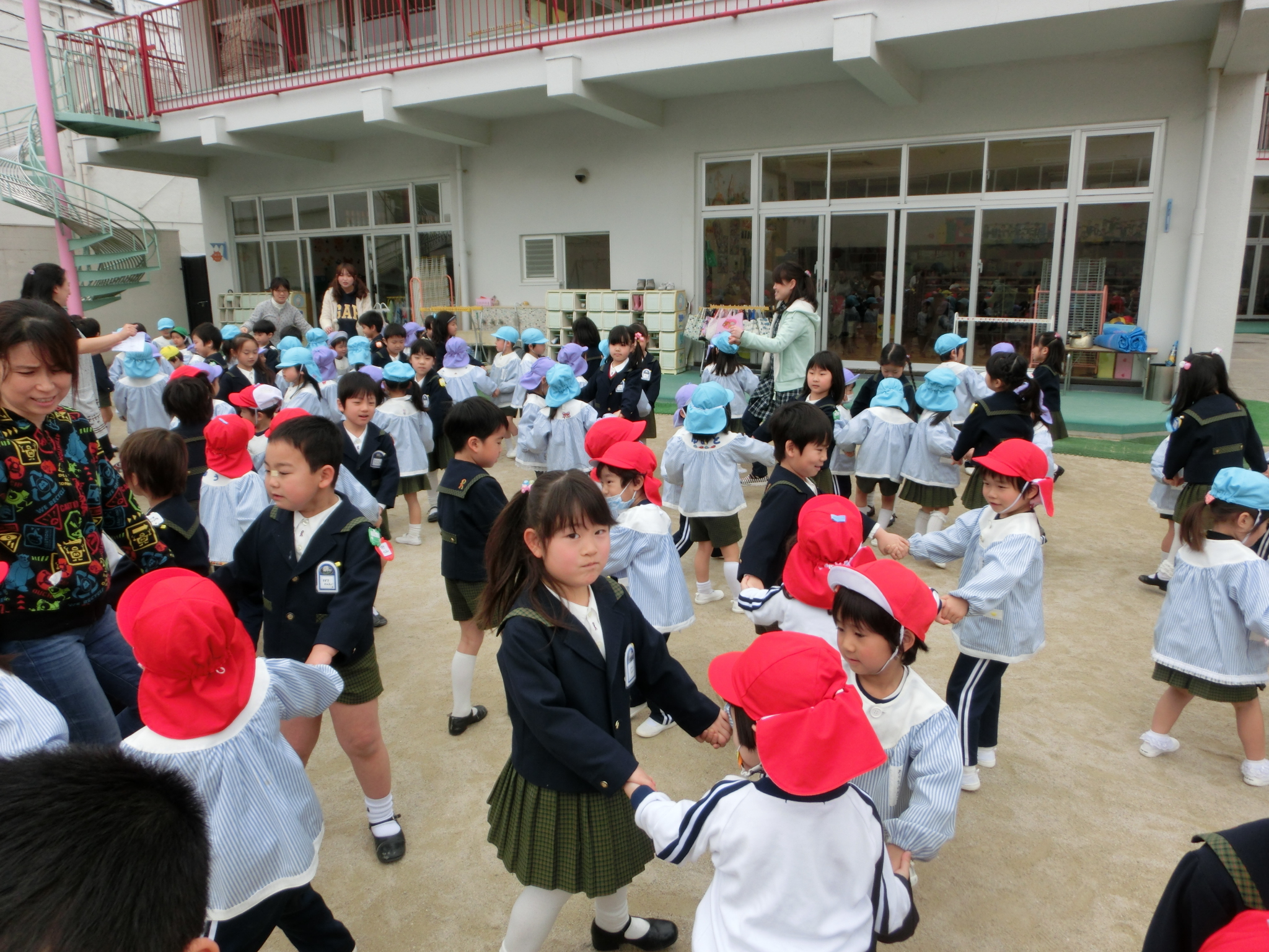 白ゆり幼稚園（兵庫県伊丹市）の制服など一式 - キッズ用品